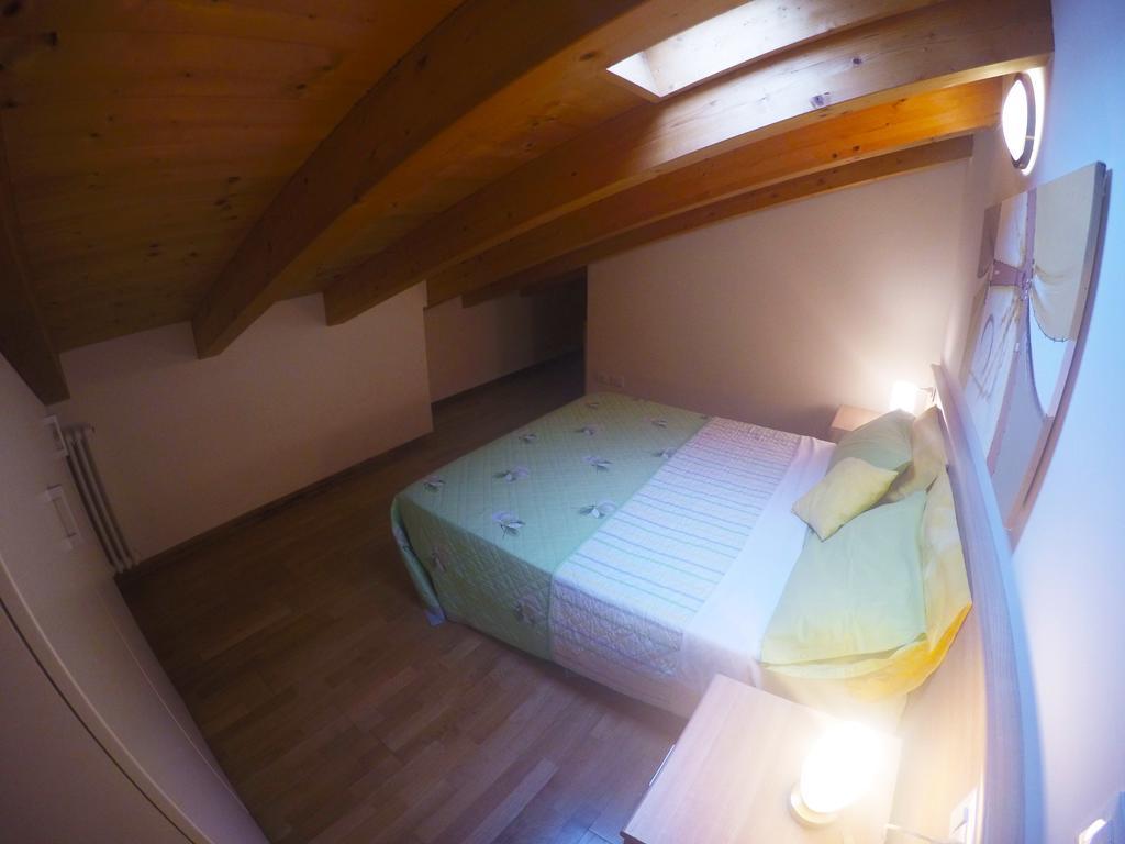 Residence Al Mare - Agenzia Cocal Caorle Zimmer foto