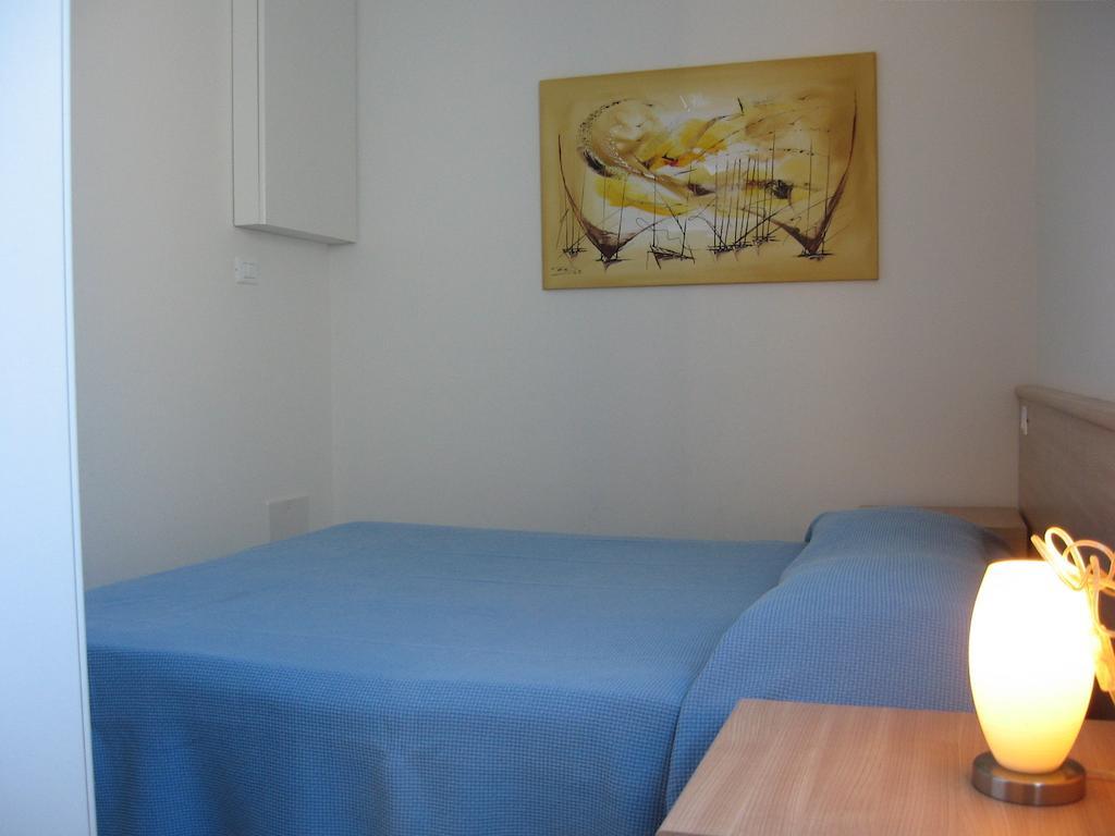 Residence Al Mare - Agenzia Cocal Caorle Zimmer foto